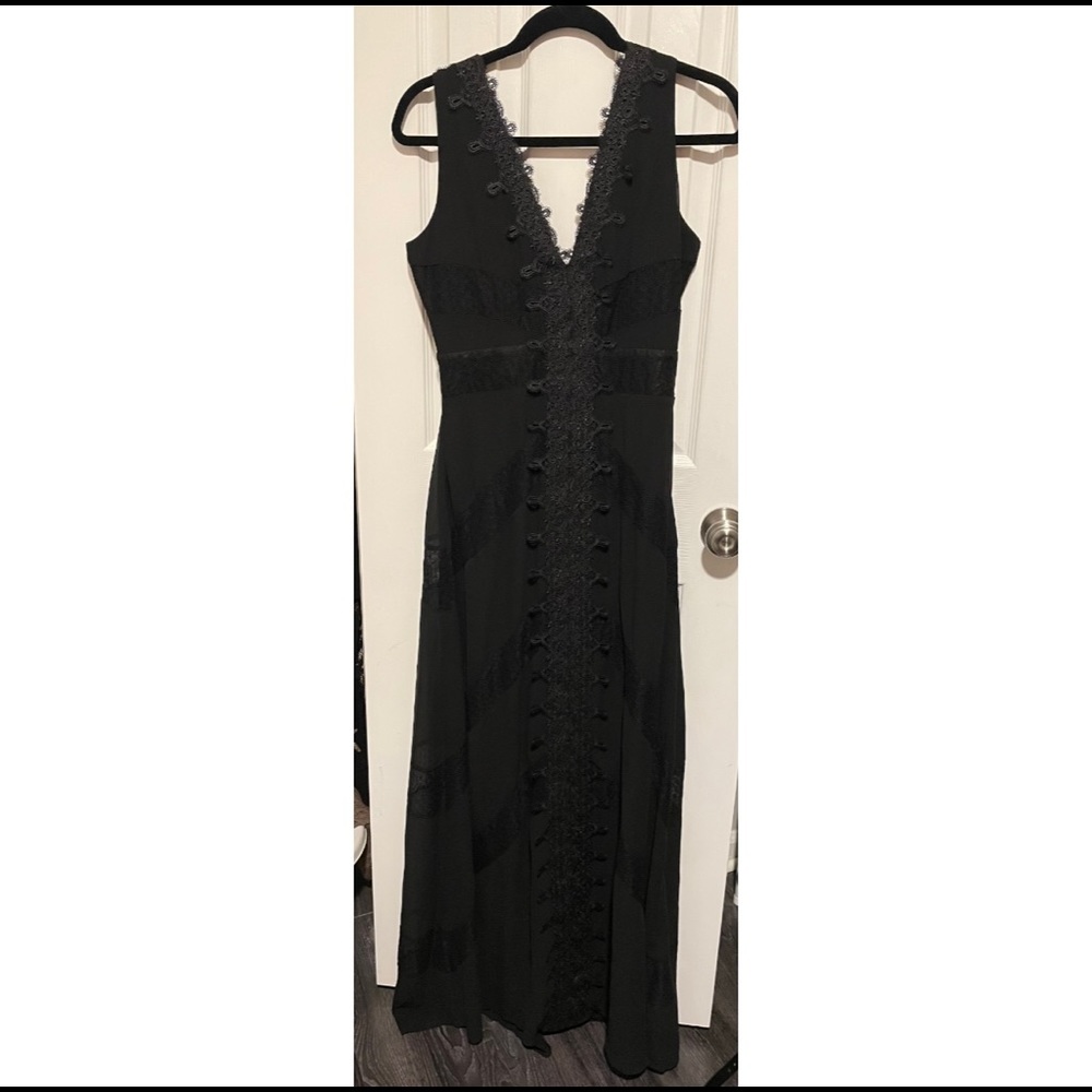 NWT Boohoo Boutique Lia Lace Low Back Maxi Dress Size 12
